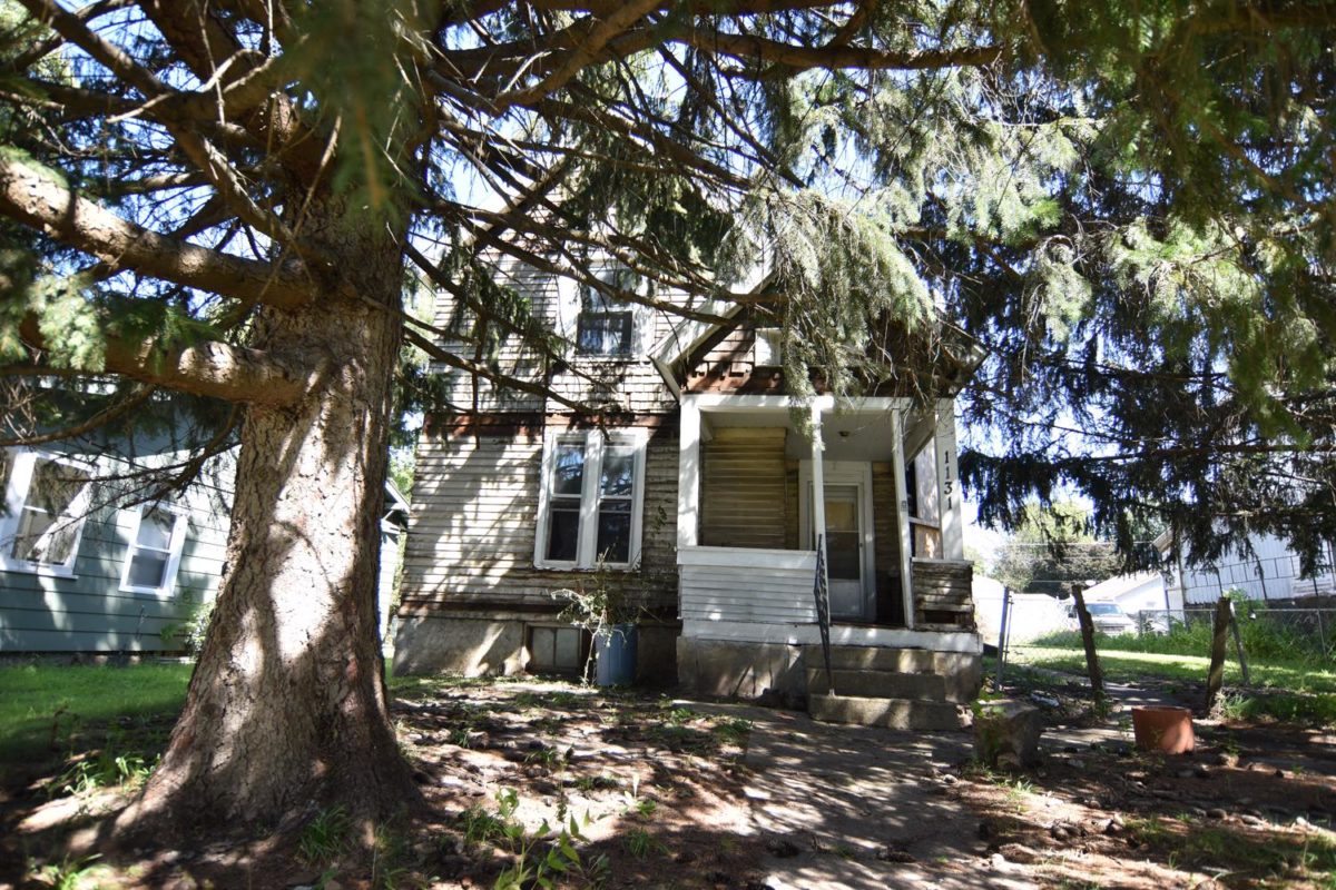 Des Moines Duplex Before And After Sell Now Iowa™